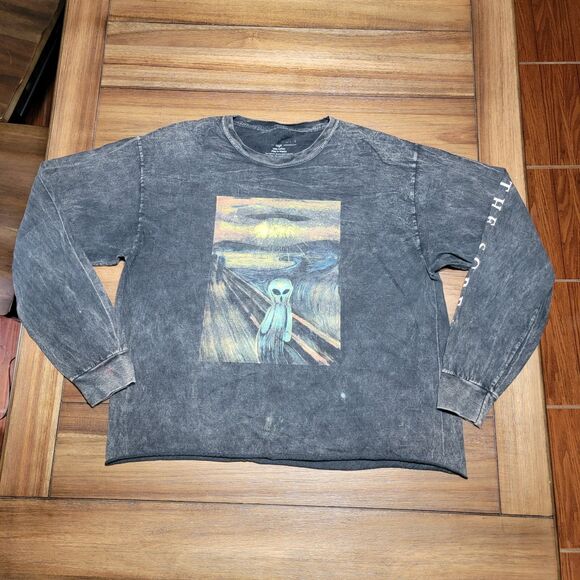 Fifth Sun LS Crop Tee "The Scream" UFO Graphic - Size Large - Picture 2 of 8